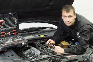 СТО компании «Вольтаж сервис» качественно и с гарантией выполнят ремонт электрооборудования вашего авто