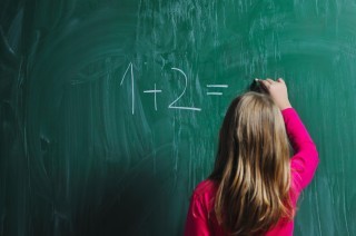 С 1 сентября московским школьникам придется выбирать один из трех уровней изучения математики