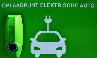 В столице скоро появятся 150 «заправок» для электромобилей