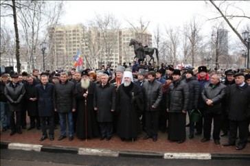 Памятник атаману Платову теперь и в столице