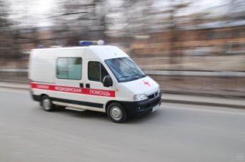 Грузовик сбил насмерть пожилую женщину на Алтуфьевском шоссе в Москве