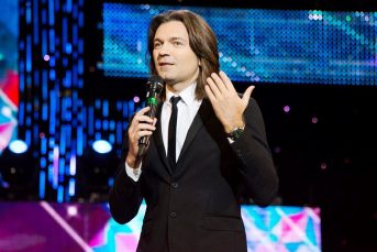 Больше волнений и тревог: Дмитрий Маликов поделился опытом позднего отцовства
