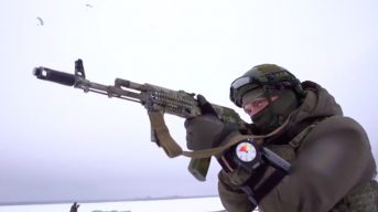 Российские военные взяли под контроль украинский город Херсон