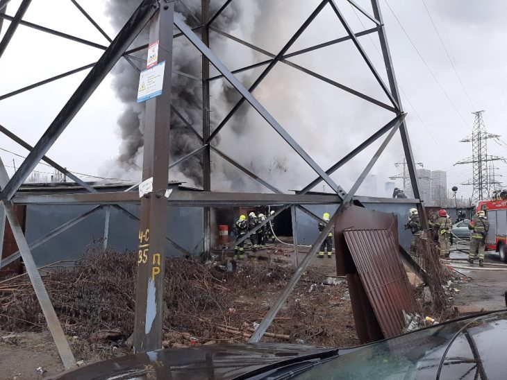 Пожар на Борисовских Прудах. Фото предоставлено активистом