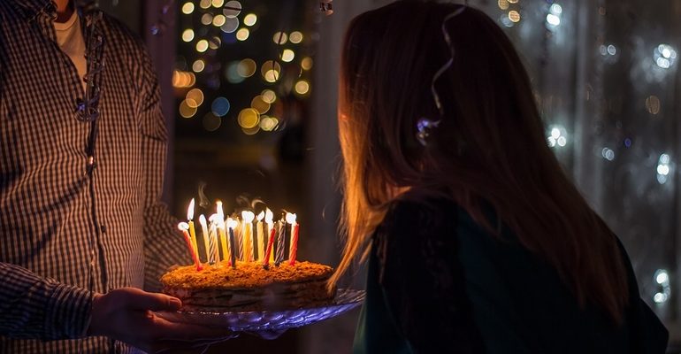 день рождения др торт свечи
