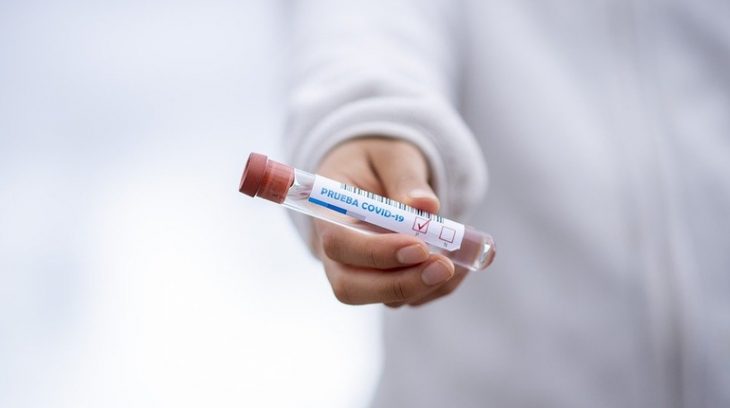 вакцина коронавирус проба анализ врач
