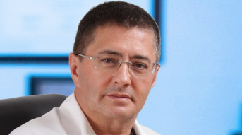 Доктор Мясников развеял миф о пользе современного гематогена