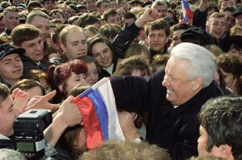 Скончался бывший личный фотограф Ельцина Дмитрий Донской