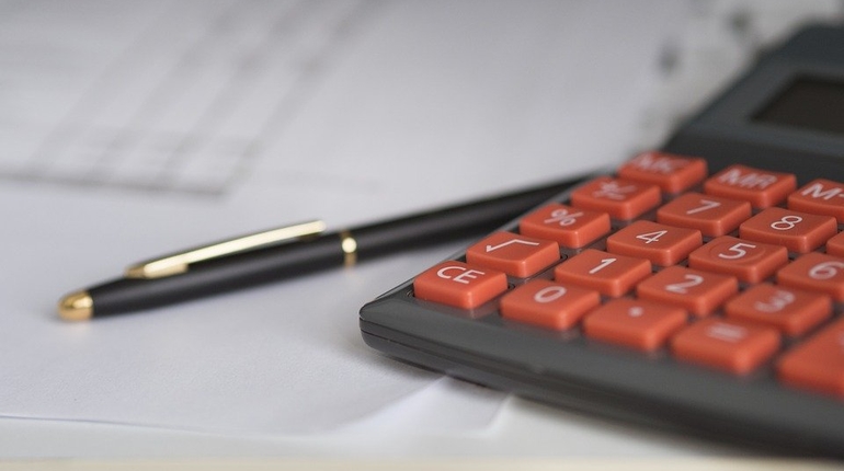 страховка бизнес калькулятор налоги
