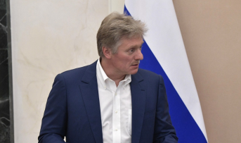 Песков высказался о возможном переводе вузов и школ на дистанционное обучение