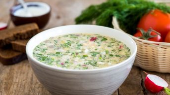Китайцы назвали щи, уху и кашу самыми вкусными блюдами русской кухни