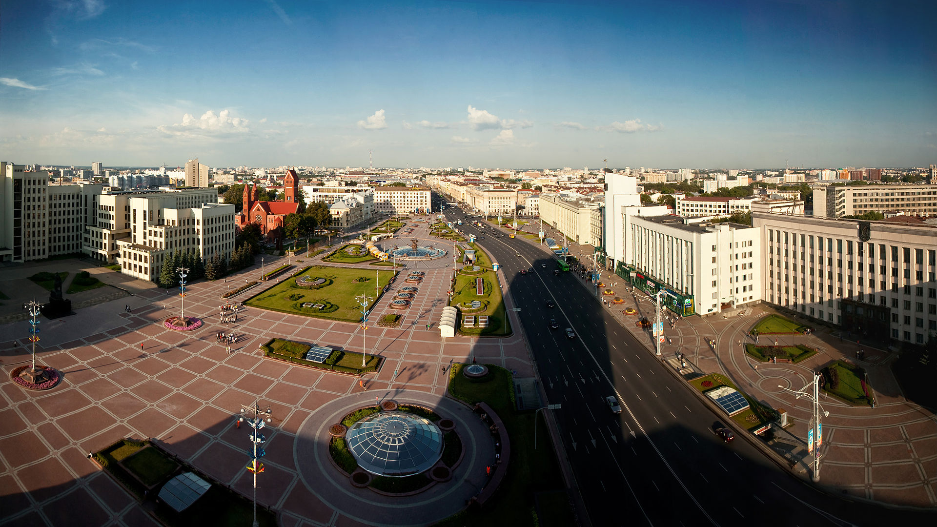 Площадь независимости Минск