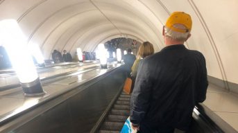 Вакцинированным москвичам объяснили, что делать при ошибочной блокировке соцкарты