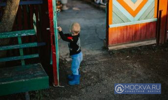 В Москве росгвардейцы вернули пропавшего 4-летнего мальчика родителям