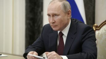 ФОМ: уровень доверия россиян к Путину вырос за неделю до 71 процента