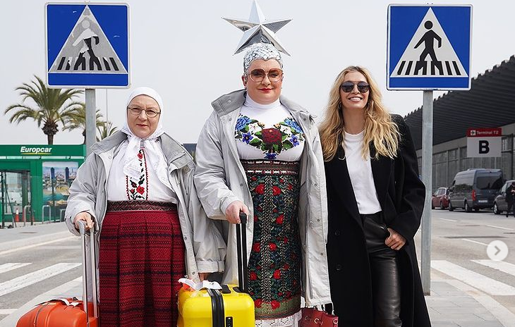 Вера Брежнева и Верка Сердючка стали ведущими шоу «Орел и