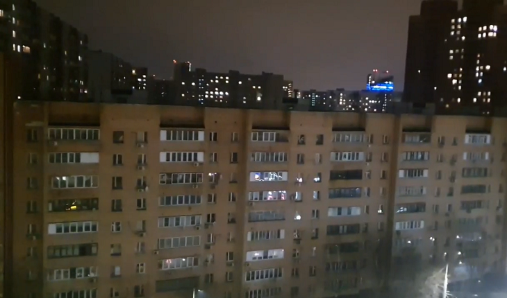 Почему нет света в ленинском. Волгоградские мигающие окна. Вечерка Химки. Химки освещение. Массовые перебои со светом.
