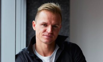 Пока не подпишется снова на роды не поеду Тарасов обиделся на беременную жену из-за подписки в Instagram