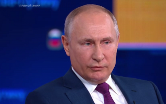 Путин предложил создать реестр вредного для детей контента