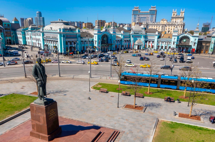 Площадь белорусского вокзала фото