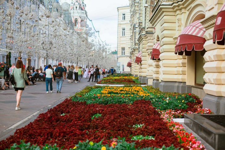 Цветочный фестиваль в Москве в ГУМЕ