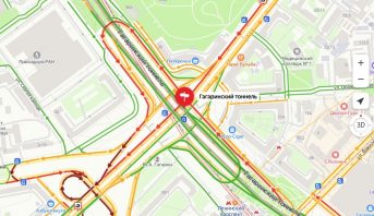Три иномарки столкнулись в Гагаринском тоннеле и затруднили движение на внешней стороне ТТК