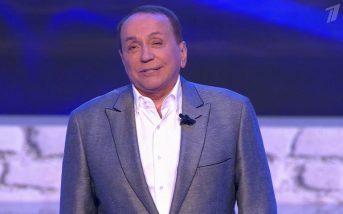 Стало известно имя телеведущего, который заменит Александра Маслякова в КВН