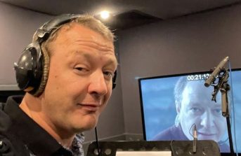 Сторонник рукоприкладства Башаров призвал бывших жен вернуться к нему