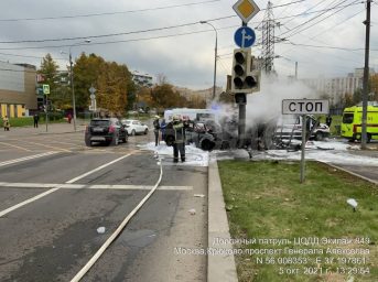 В ГИБДД рассказали о состоянии пострадавших в пожаре после ДТП в Зеленограде
