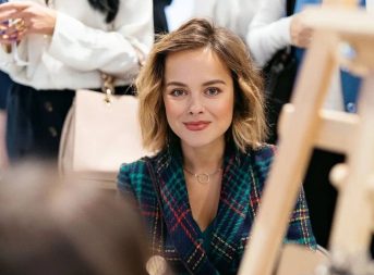 Раньше был только он участница Comedy Woman Медведева объяснила, почему КВН теряет актуальность