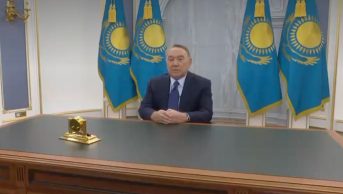Нахожусь на заслуженном отдыхе Назарбаев впервые вышел на связь