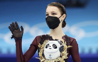 Щербакова прокомментировала истерику Трусовой перед награждением на Олимпиаде