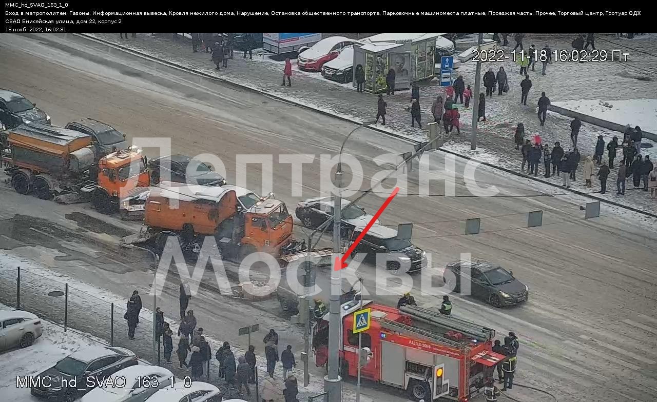 На Енисейской улице загорелся автомобиль - Москва.ру